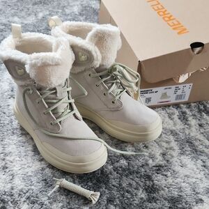 Merrell Women's Beige Winter Boots